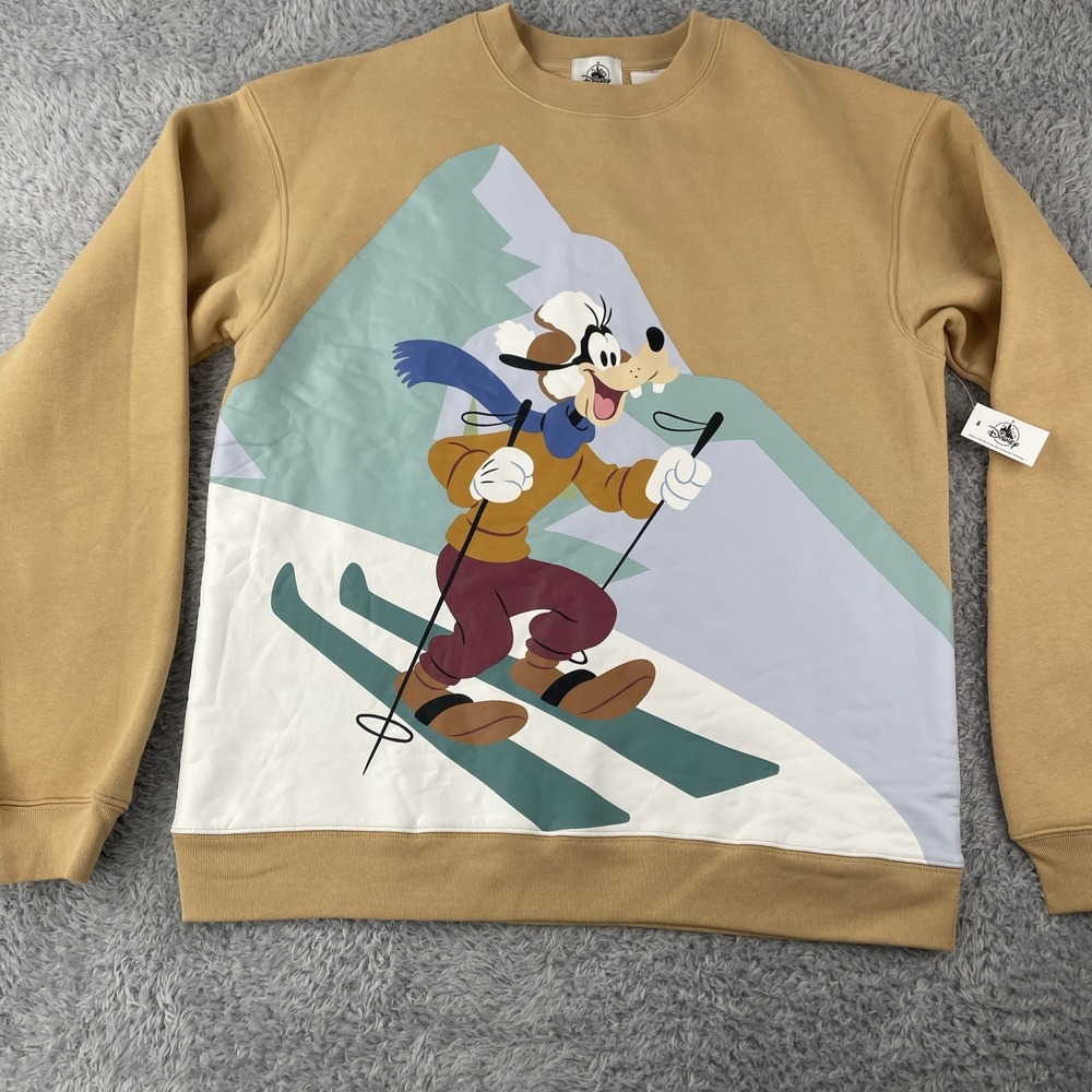 Disney Parks Goofy Sweatshirt Large Pullover Adults Winter Ski Snow‎